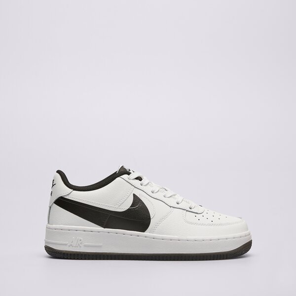 NIKE AIR FORCE 1 LV8