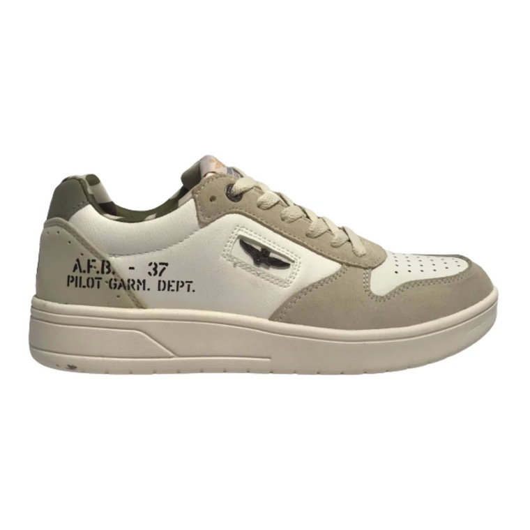 Biały Sneaker z Ekoskóry i Beżowym Zamszowym Detalem Aeronautica Militare