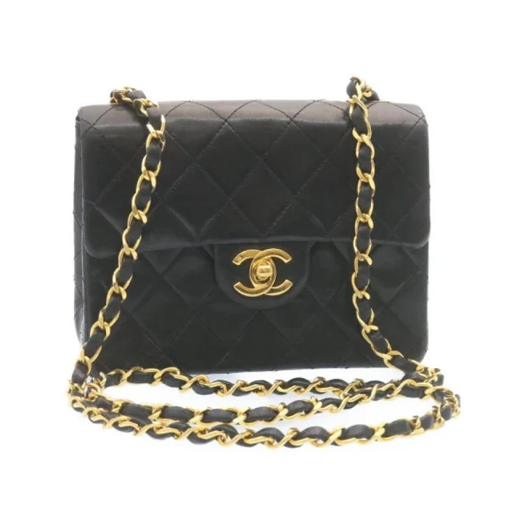 Używana czarna torba na ramię z płótna Chanel Vintage