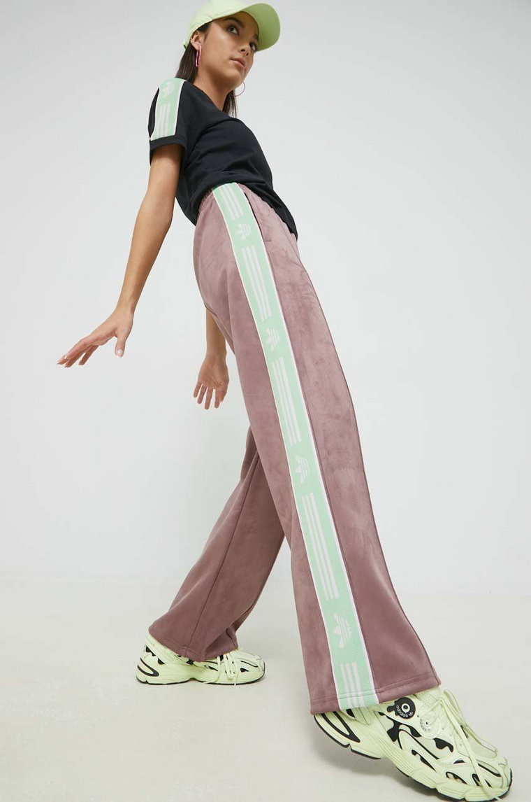 adidas Originals spodnie dresowe damskie kolor fioletowy z aplikacją