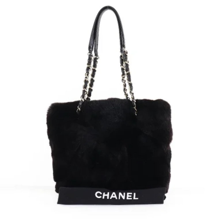 Używana torba na ramię Chanel Rabbit Black Fur Chanel Vintage
