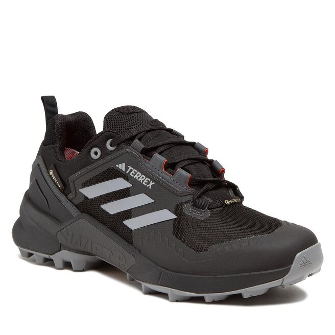 Trekkingi adidas