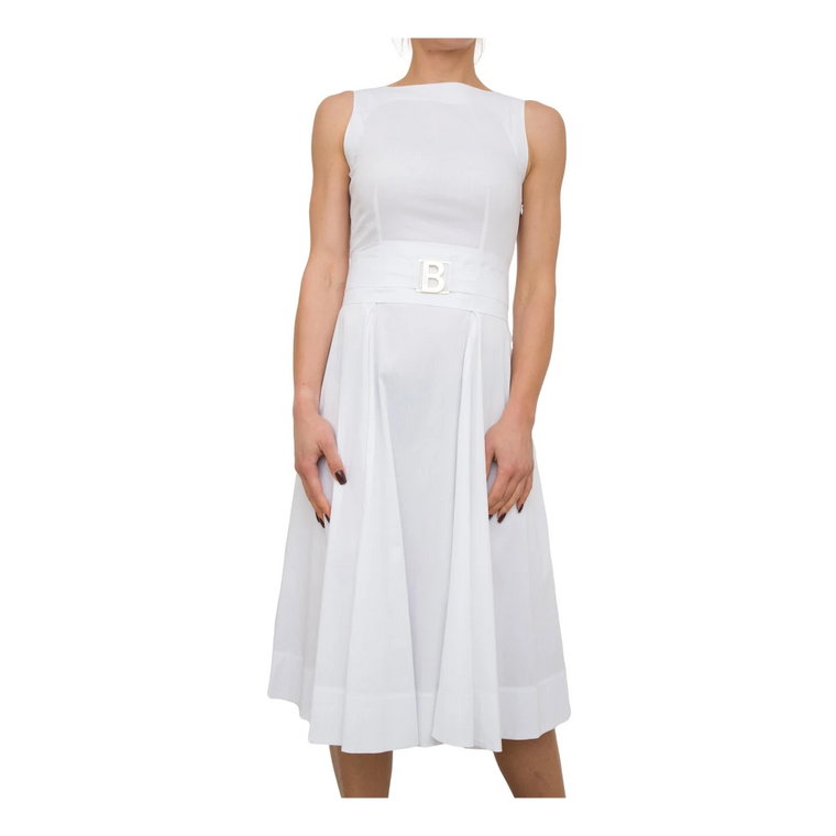 Biała Sukienka z Granatowym Wykończeniem Blugirl