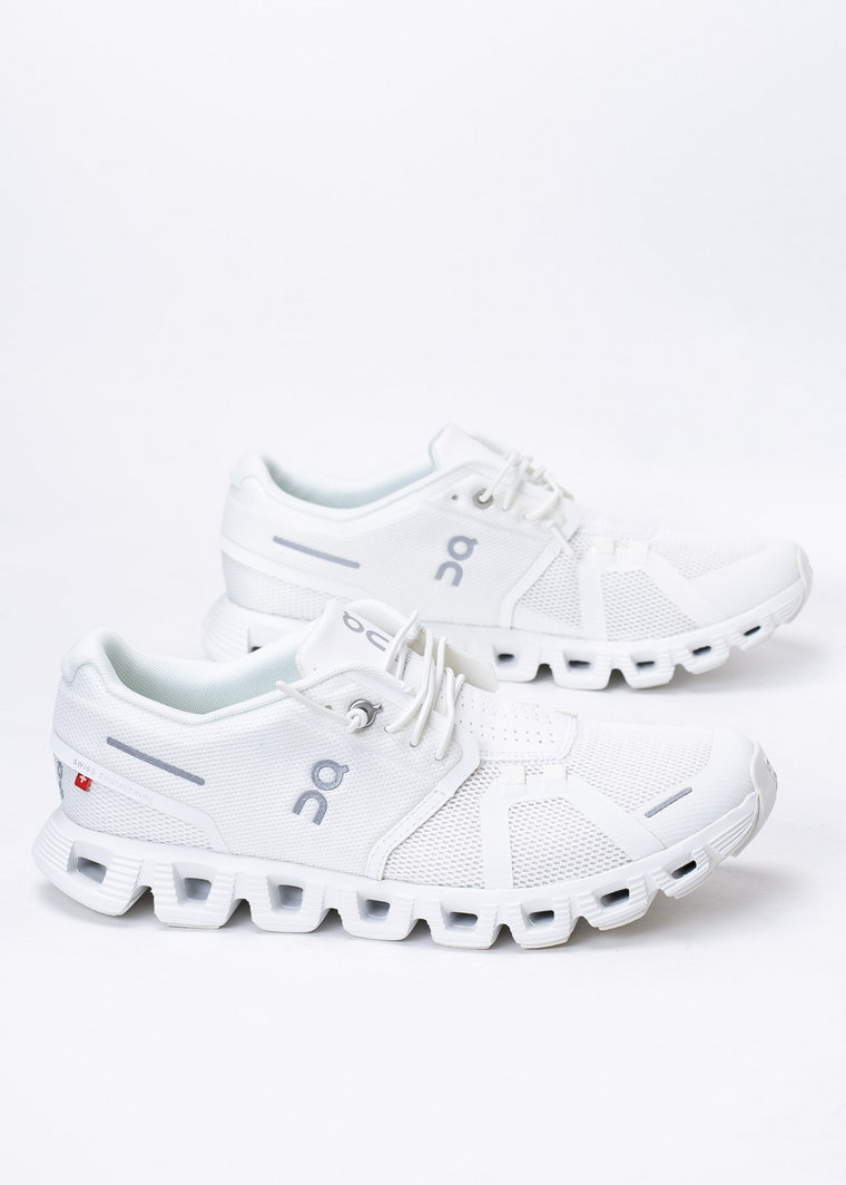 Sneakersy damskie białe On Running Cloud 5 All White