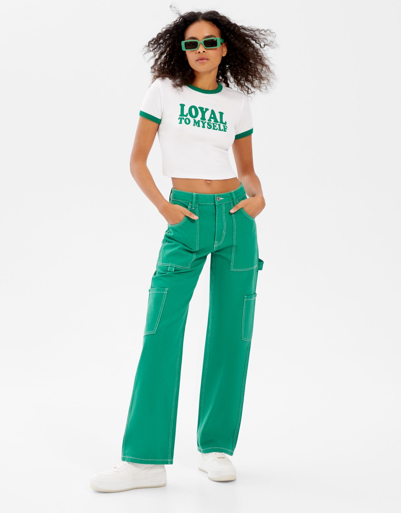 Bershka Diagonalowe Spodnie Robocze Z Wieloma Kieszeniami Kobieta 44 Zielony  Bershka