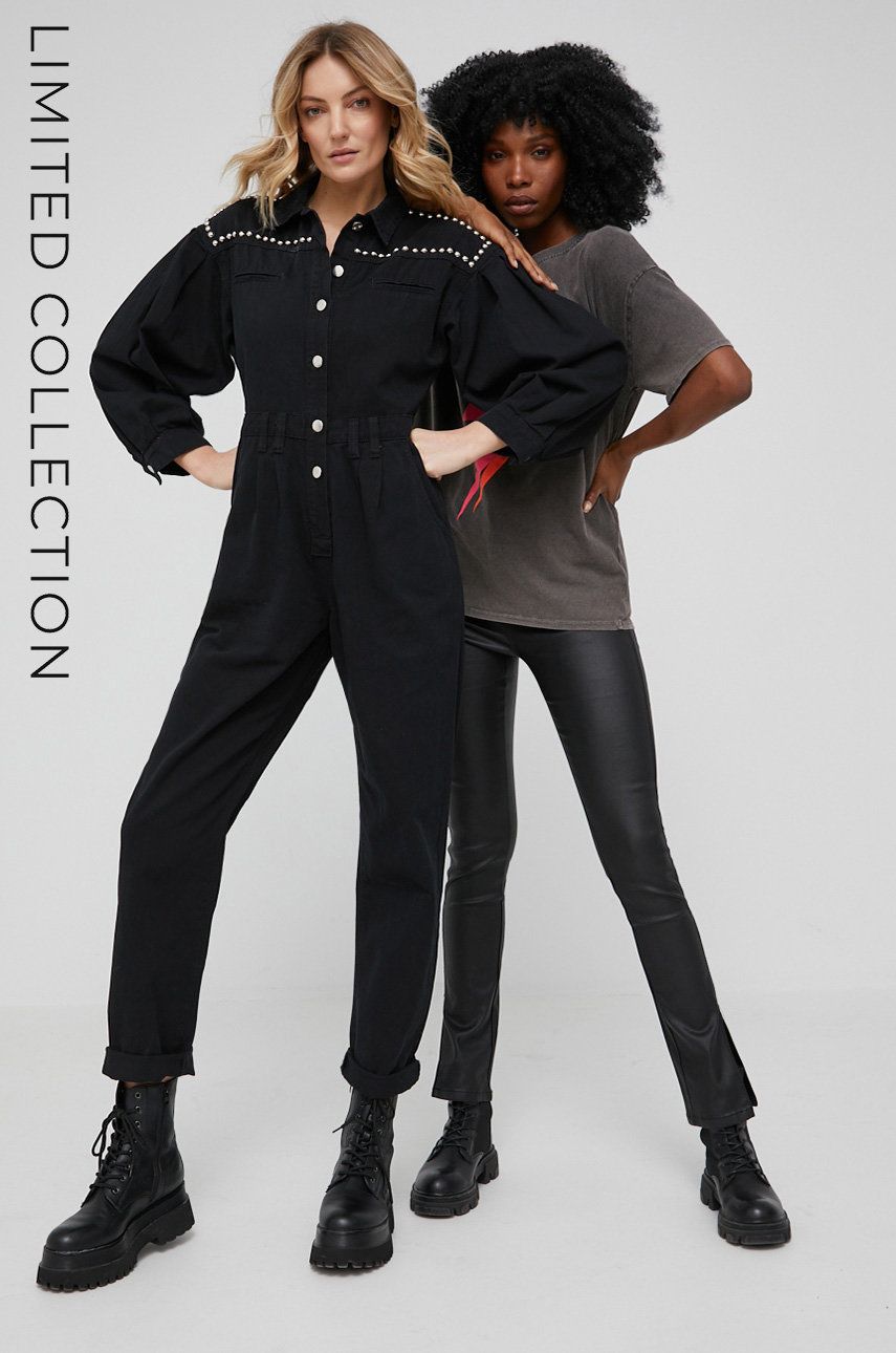 Answear Lab kombinezon jeansowy answear.LAB X kolekcja limitowana NO SHAME  kolor czarny z kołnierzykiemm Answear
