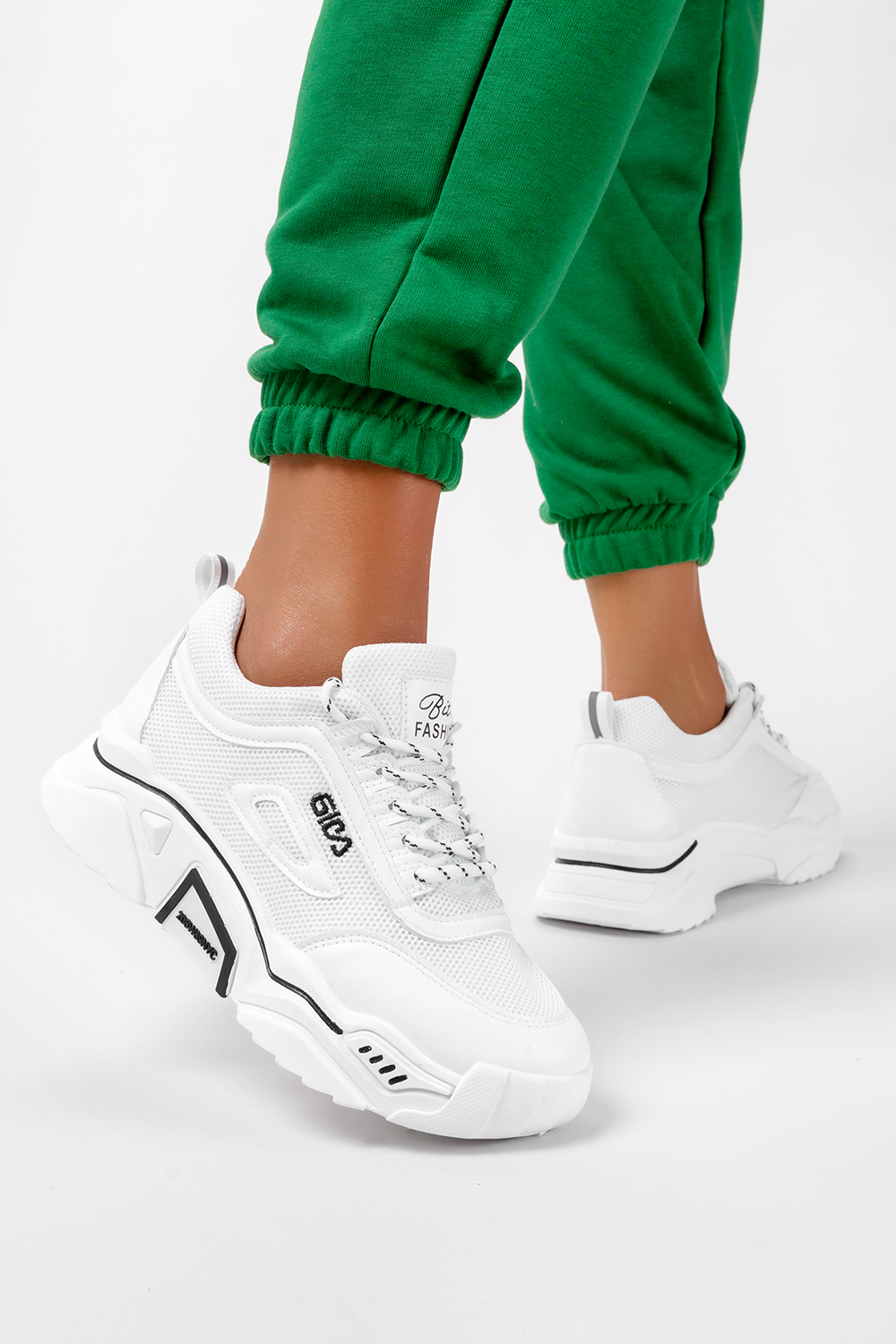 Białe sneakersy na platformie buty sportowe sznurowane Casu 23-11-21-W Casu