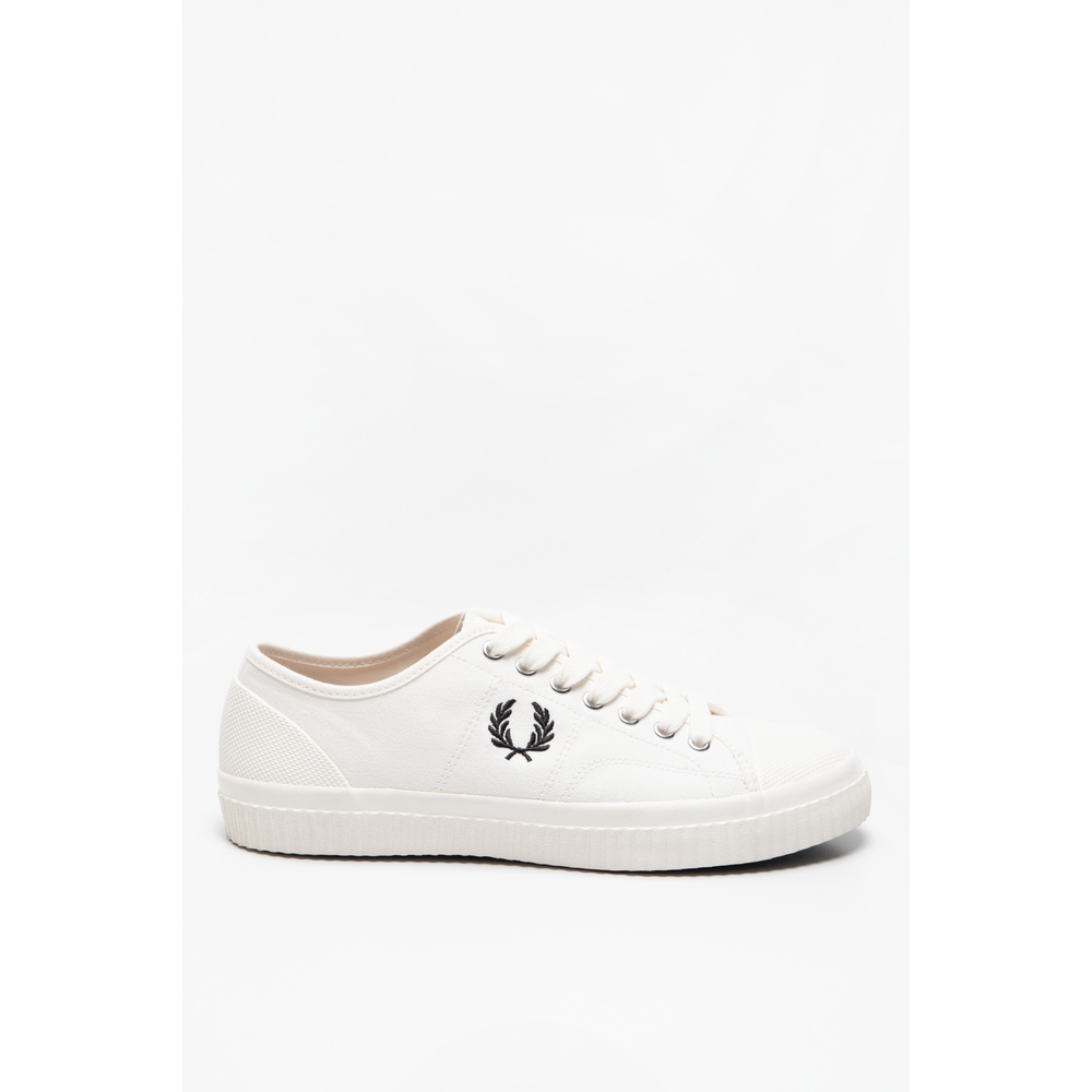 Trampki Fred Perry HUGHES LOW CANVAS B8108-760 WHITE - 40 Fred Perry