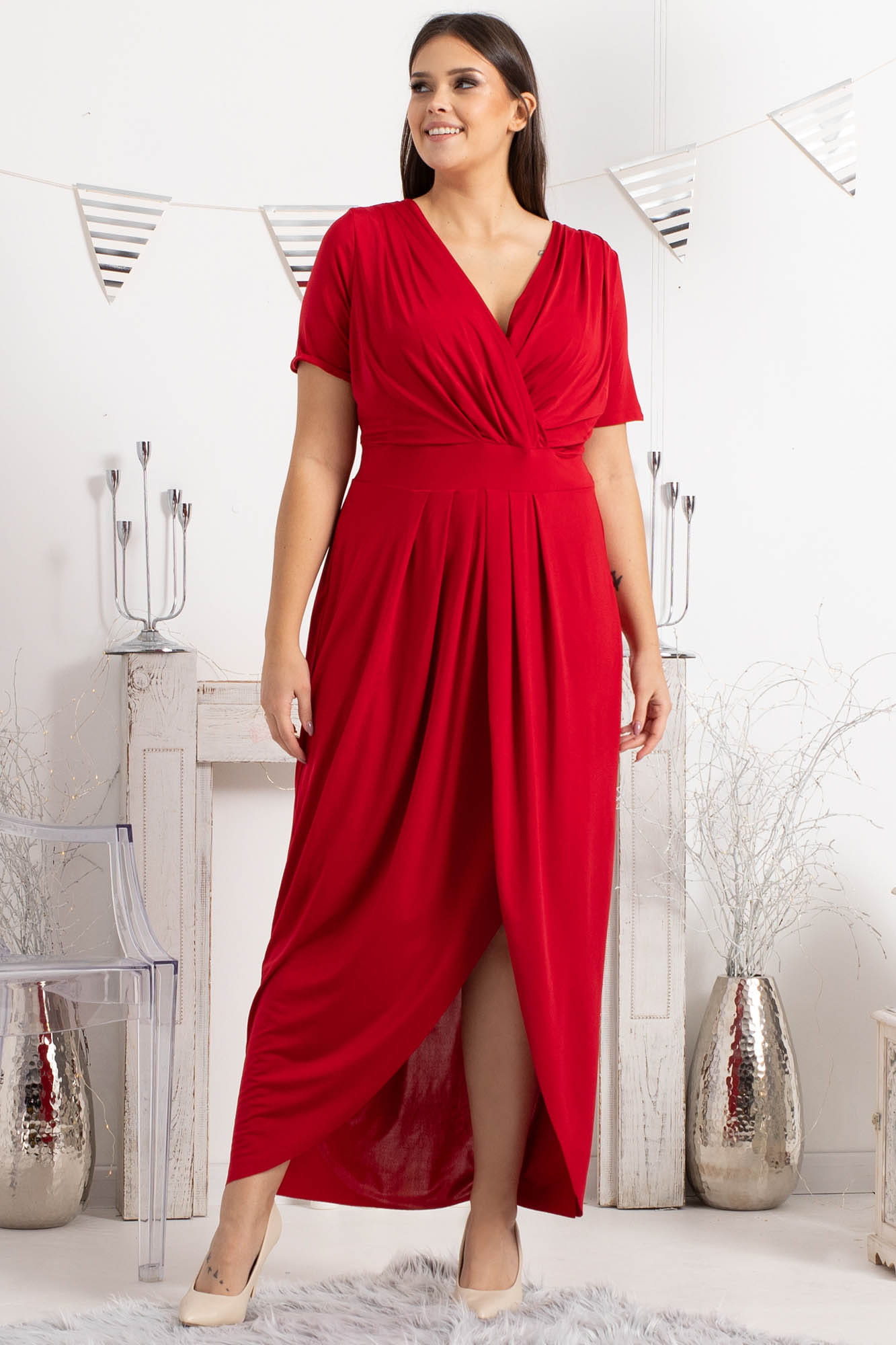 Sukienka na sylwestra długa z kopertowym dekoltem LIZBONA long czerwona  KARKO