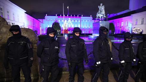 Policja zabezpiecza demonstracje Fot. Rafał Guz/PAP