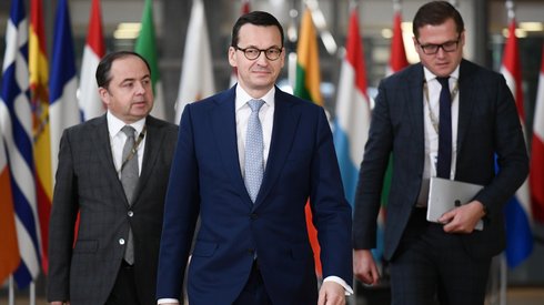 Premier Mateusz Morawiecki w drodze na szczyt