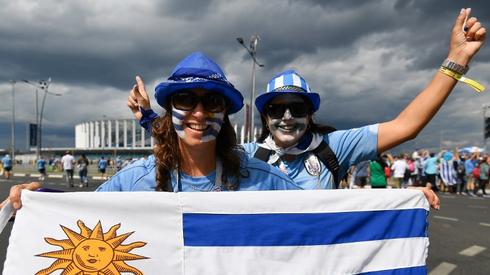 Kibice Urugwaju czekają już na mecz (fot. AFP)
