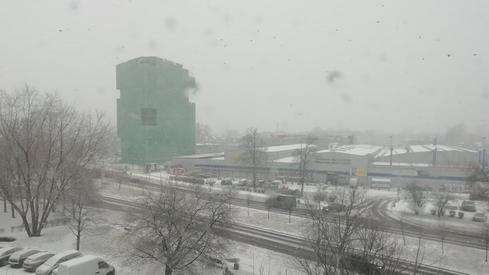 Burza śnieżna w Krakowie (fot. Arek Płachta, Onet)