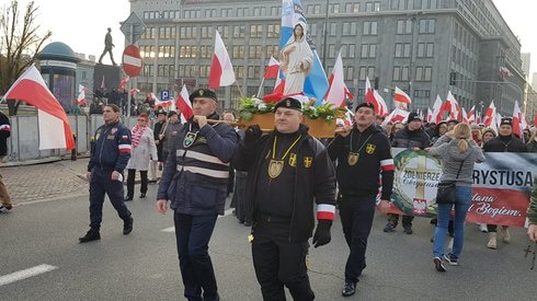 W Marszu Niepodległości biorą też udział Żołnierze Chrystusa.  Zdj. Piotr Halicki