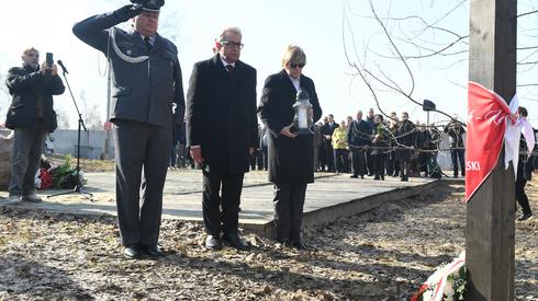 W Smoleńsku ambasador RP w Rosji uczcił pamięć 96 ofiar (Fot. PAP/Wojciech Pacewicz