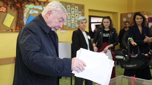 Podobnie zrobił Jacek Majchrowski (Fot.Jan Graczyński/PAP) 