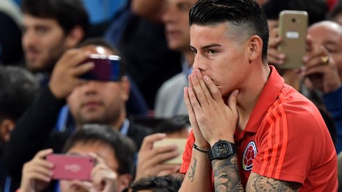 Ze względu na uraz James Rodriguez nie mógł wczoraj pomóc kolegom w meczu z Anglią i Kolumbia pożegnała się z mundialem (fot. PAP/EPA)