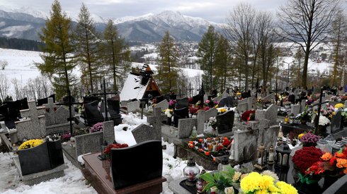 Cmentarz na Olczy w Zakopanem (Fot. Grzegorz Momot/PAP)