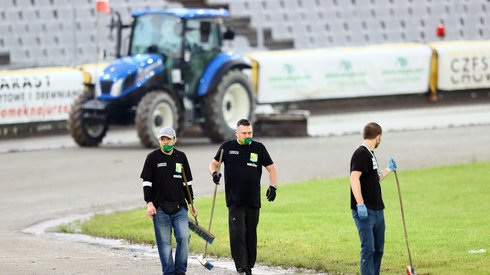 Foto: Paweł Wilczyński. Tak wyglądały prace na torze jeszcze kilka minut temu