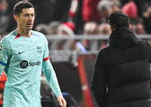 Robert Lewandowski już płakać nie musi. Barcelona strzeliła sobie w stopę