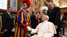 Papież na przysięgę szwajcarskich gwardzistów: idźcie pod prąd - Vatican News