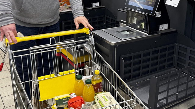 Zakupy 2 maja. Po tej godzinie nie wejdziesz do sklepu