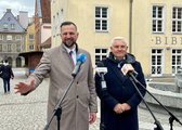 „Synergia doświadczenia, młodości i nadziei”. Prezydent Białegostoku popiera Roberta Szewczyka