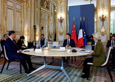 Xi Jinping w Paryżu: rozmowy o handlu i Ukrainie