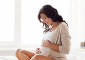 Ile tygodni trwa ciąża? Położna wyjaśnia najważniejsze terminy