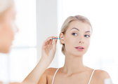 Jak często powinniśmy czyścić uszy z woskowiny? Bezpieczne sposoby