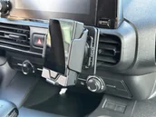 Uchwyty samochodowe do telefonów - Brodit uchwyt pasywny dedykowany do Yanosik RS - miniaturka - grafika 1