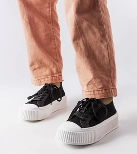 Czarne materiałowe trampki na platformie Mallus-37 - Trampki damskie - miniaturka - grafika 1