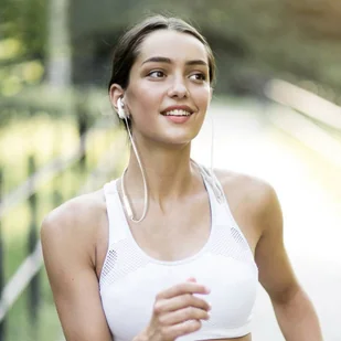 Baseus silikonowy uchwyt opaska pasek do słuchawek AirPods 2 / 1 biały (ARAPPOD-02) - Akcesoria do smartwatchy - miniaturka - grafika 8