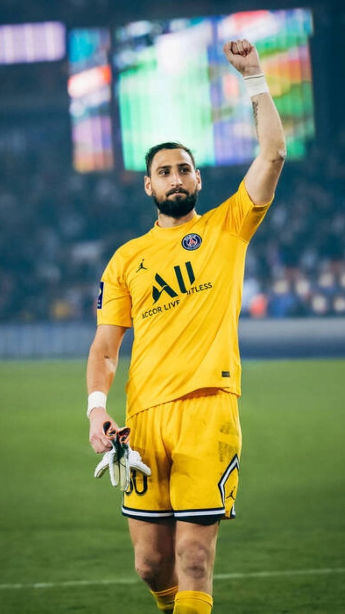 PODKŁADKA POD MYSZ Nadruk 22x18 cm Gianluigi Donnarumma PSG Tekst Prezent