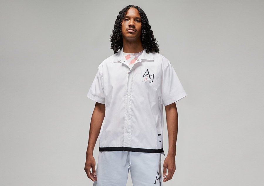 Nike Air Jordan Sport Dna Statement Short Sleeve Top White