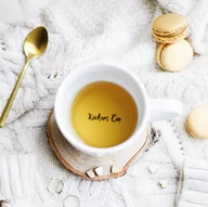 Kubki - Kubek 300 ml - ZŁOTE SERCE + Kocham Cię NAPIS NA DNIE - miniaturka - grafika 1