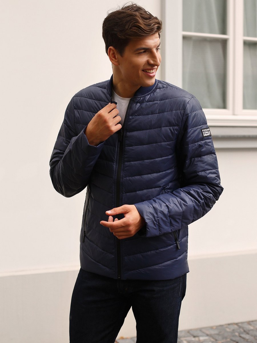 PUCHOWA PIKOWANA KURTKA MĘSKA Z SUWAKIEM