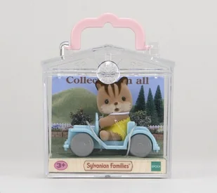 Sylvanian Families Wiewiórka na samochodziku GXP-565040 - Figurki dla dzieci - miniaturka - grafika 2