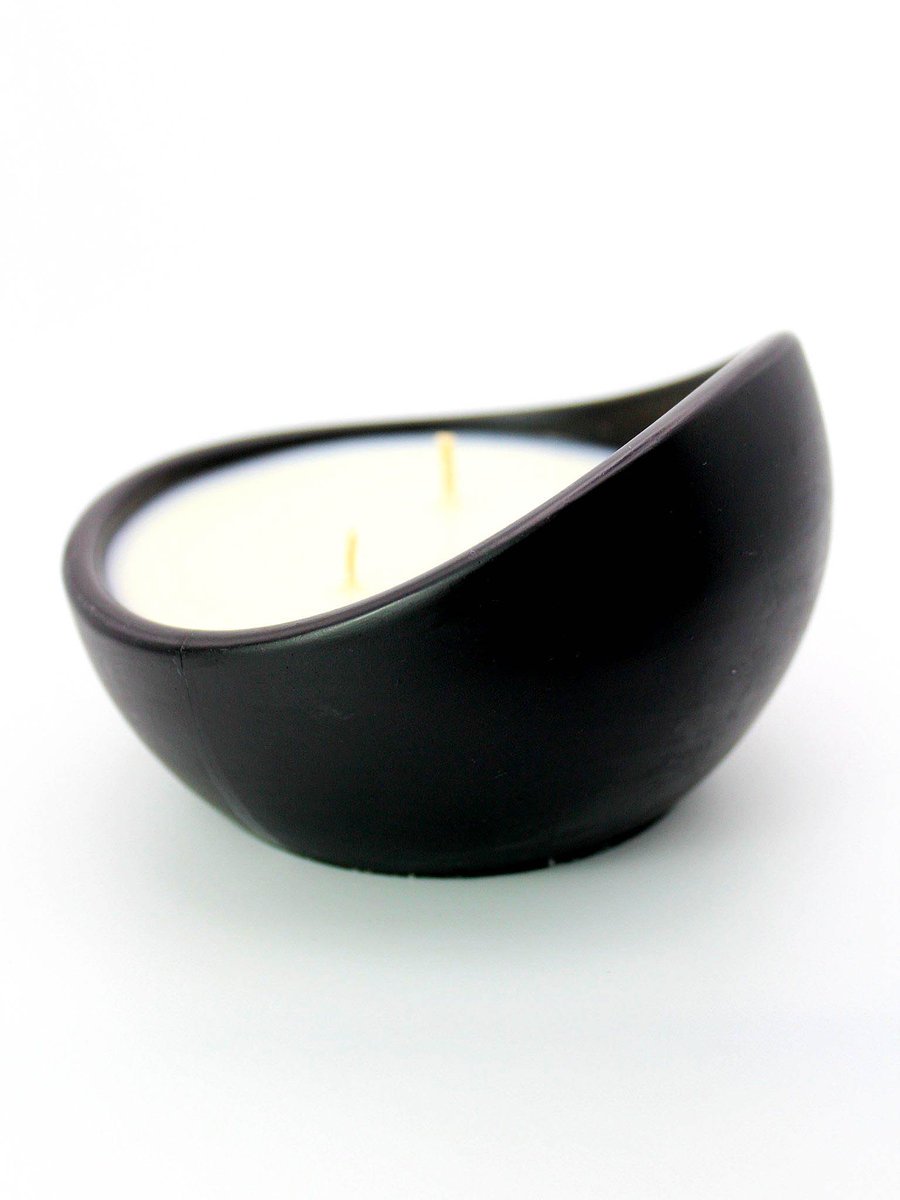 Świeca sojowa zapachowa czekoladowa - czarna forma z gipsu, design, handmade, prezent, dekoracja