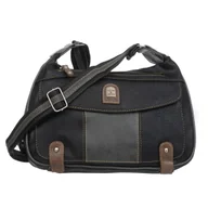 Torebki damskie - Średnia Torebka Damska Charm&Shape na ramię Czarna - miniaturka - grafika 1