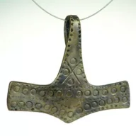 Wisiorki - Młot Thora - płaski, brąz - miniaturka - grafika 1