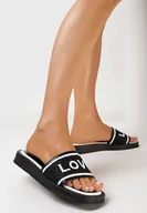 Klapki i japonki damskie - Czarne Klapki z Kwadratowym Noskiem i Paskiem z Napisem Jeliana - miniaturka - grafika 1