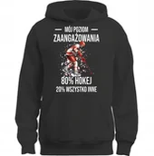 Bluzy męskie - BLUZA Z KAPTUREM MÓJ POZIOM ZAANGAŻOWANIA HOKEJ PREZENT - miniaturka - grafika 1