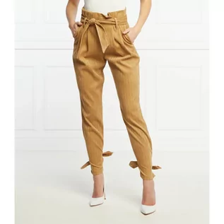 Spodnie damskie - Silvian Heach Spodnie LINDOM | carrot fit | high waist - grafika 1
