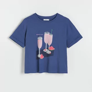 Koszulki i topy damskie - Reserved T-shirt oversize z nadrukiem - Niebieski - grafika 1