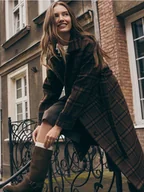 Kozaki damskie - Reserved - Zamszowe kozaki biker - ciemnozielony - miniaturka - grafika 1