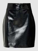 Spódnice - Spódnica z imitacji skóry model ‘FAUX PATENT LEATHER SKIRT’ - miniaturka - grafika 1