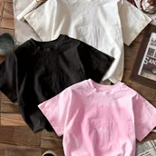 Bluzki damskie - TEMU 3 sztuki damskich poliestrowych T-shirtów, codzienne, jednokolorowe, dzianinowe topy z okrągłym dekoltem, regularny kształt, bluzka z krótkim - miniaturka - grafika 1