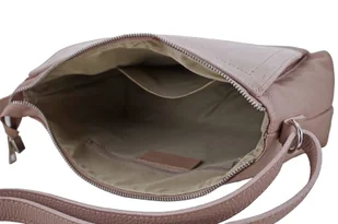 Torebka skórzana z zamszową klapką - Różowa pudrowa - Torebki damskie Torebka skórzana z zamszową klapką - Różowa pudrowa - Torebki damskie - miniaturka - grafika 8