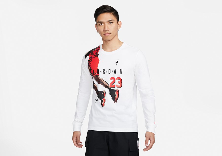Nike Air Jordan Holiday Brand Long Sleeve Crew White